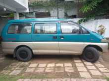 Mitsubishi L400 1999 Van