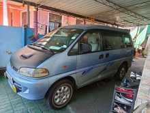 Mitsubishi L400 1995 Van