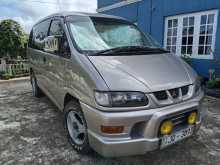 Mitsubishi L400 Space Gear 1997 Van