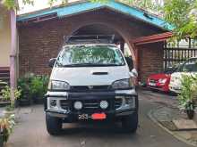 Mitsubishi L400 Space Gear 1994 Van