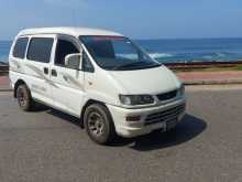 Mitsubishi L400 Spacegear 1996 Van