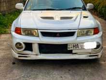 Mitsubishi Lancer 2000 Car
