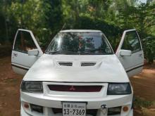 Mitsubishi Lancer 1985 Car