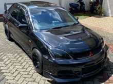 Mitsubishi Lancer CS 2004 Car
