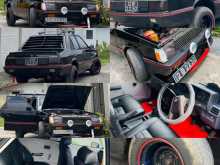 Mitsubishi Lancer Box 1982 Car