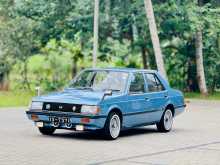 Mitsubishi Lancer Box 1982 Car