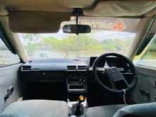 https://riyasewana.com/uploads/mitsubishi-lancer-box-1984-823335212884.jpg