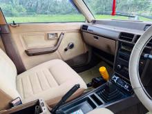 https://riyasewana.com/uploads/mitsubishi-lancer-box-2018591624571.jpg