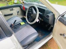 https://riyasewana.com/uploads/mitsubishi-lancer-box-268002017796.jpg