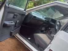 Mitsubishi LANCER BOX 1985 Car
