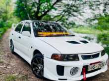 Mitsubishi Lancer Ck 2000 Car