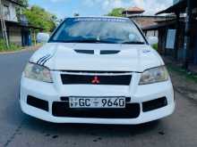 Mitsubishi Lancer CK2 2000 Car