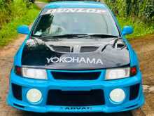 Mitsubishi Lancer CK2 EFI 2002 Car