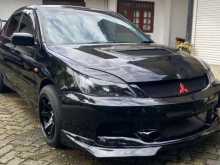 Mitsubishi Lancer CS Turbo 2004 Car