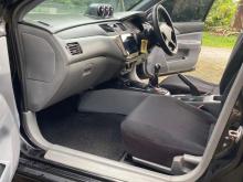 https://riyasewana.com/uploads/mitsubishi-lancer-cs-221004026906.jpg