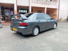 https://riyasewana.com/uploads/mitsubishi-lancer-cs1-101050204962.jpg