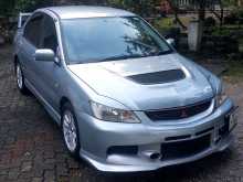 Mitsubishi Lancer CS1 GLX 2004 Car