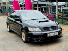Mitsubishi Lancer Cs1 Glx 2002 Car