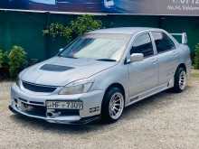 Mitsubishi Lancer Cs1 Glx 2004 Car