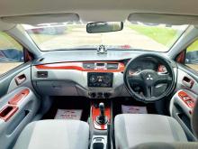 https://riyasewana.com/uploads/mitsubishi-lancer-cs1-2519303024573.jpg