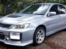 Mitsubishi Lancer CS1 GLX 2004 Car