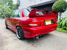 https://riyasewana.com/uploads/mitsubishi-lancer-evo-1995-2811385612424.jpg