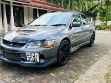 Mitsubishi LANCER EVOLUTION 2001 Car