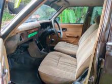 https://riyasewana.com/uploads/mitsubishi-lancer-flatlight-13724496936.jpg