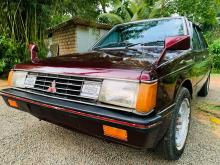 Mitsubishi Lancer Box 1988 Car