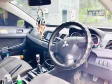 https://riyasewana.com/uploads/mitsubishi-lanser-ex-2008-2013471712014.jpg