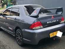 https://riyasewana.com/uploads/mitsubishi-lanzer-2004-1516184512944.jpg