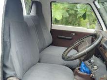 https://riyasewana.com/uploads/mitsubishi-lorry-l300-25754226216.jpg