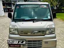 Mitsubishi MiniCab 2000 Van