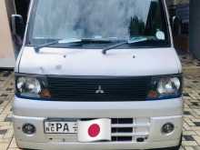 Mitsubishi MiniCab 2001 Van