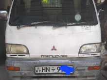 Mitsubishi MiniCab 1999 Lorry