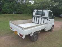 https://riyasewana.com/uploads/mitsubishi-mini-cab-2001-2211241712193.jpg