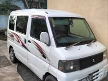 Mitsubishi MiniCab 2001 Van