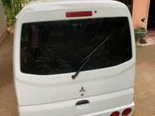 https://riyasewana.com/uploads/mitsubishi-mini-cab-2002-2620001812942.jpg