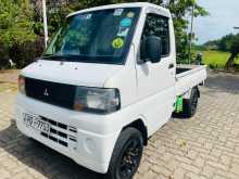 Mitsubishi MiniCab 2006 Lorry