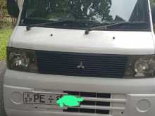 Mitsubishi MiniCab 2007 Van