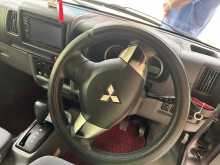 https://riyasewana.com/uploads/mitsubishi-mini-cab-2012-2113035012702.jpg