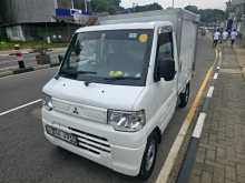 Mitsubishi MiniCab Closed Body 2012 Lorry