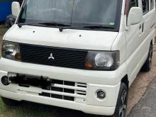 Mitsubishi MiniCab 2004 Van