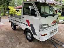 https://riyasewana.com/uploads/mitsubishi-mini-cab-257280022032.jpg