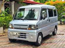 Mitsubishi MiniCab 2010 Van