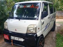 Mitsubishi MiniCab 1999 Van