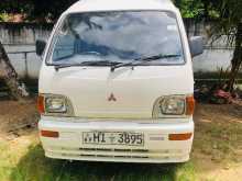 Mitsubishi MiniCab 1998 Van
