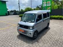 Mitsubishi MiniCab 2006 Van