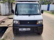 Mitsubishi Mini Lorry 2000 Lorry