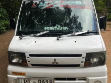 Mitsubishi Mini Truck 2009 Lorry